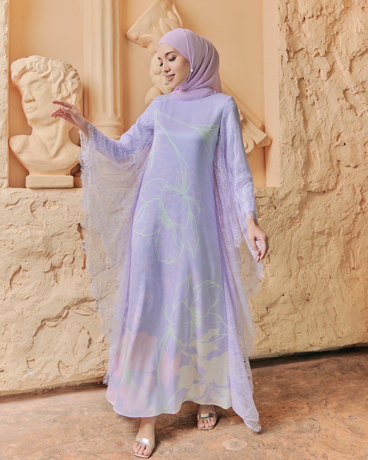 NEERA ABAYA - PURPLE LILAC